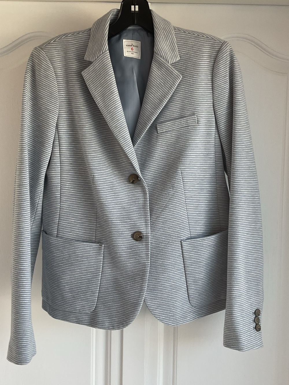 GAP women’s The Academy Blazer